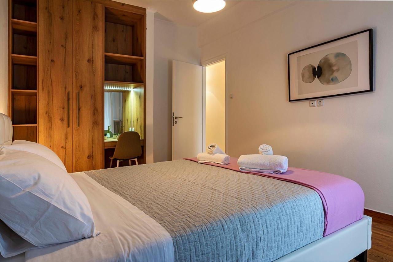 Elegant, Spacious & Minimalist Aptm W/Balcony Apartment Athens Luaran gambar